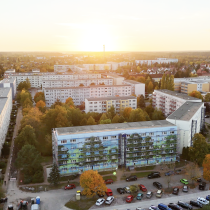 Luftaufnahme eines Mehrfamilienhauses einer Wohnungsbaugenossenschaft in Templin.